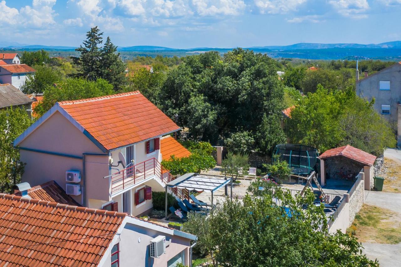 Holiday Home Rosko Skradin Εξωτερικό φωτογραφία
