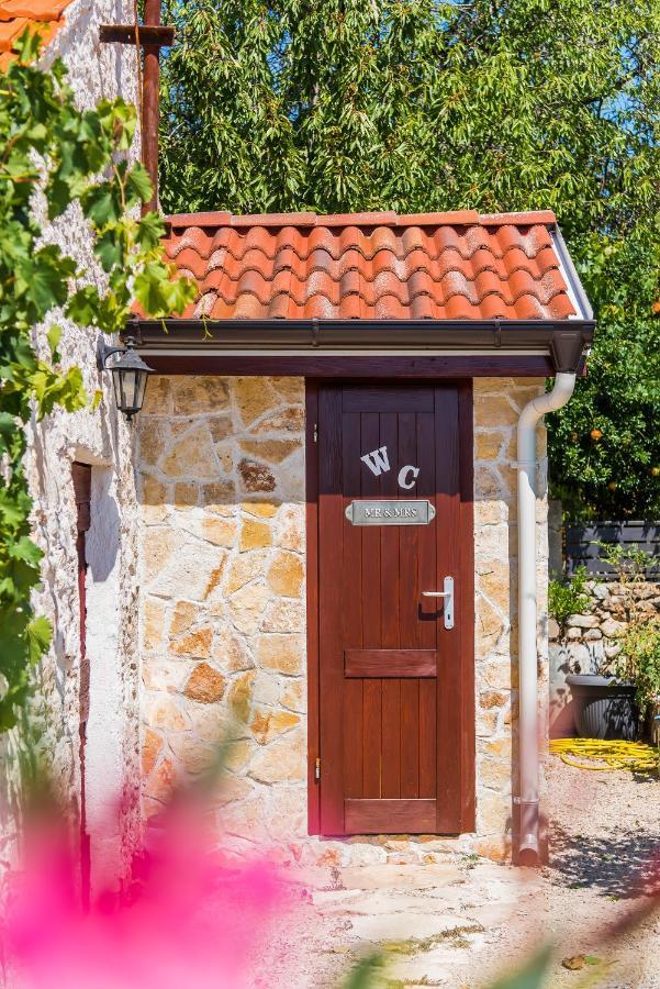Holiday Home Rosko Skradin Εξωτερικό φωτογραφία