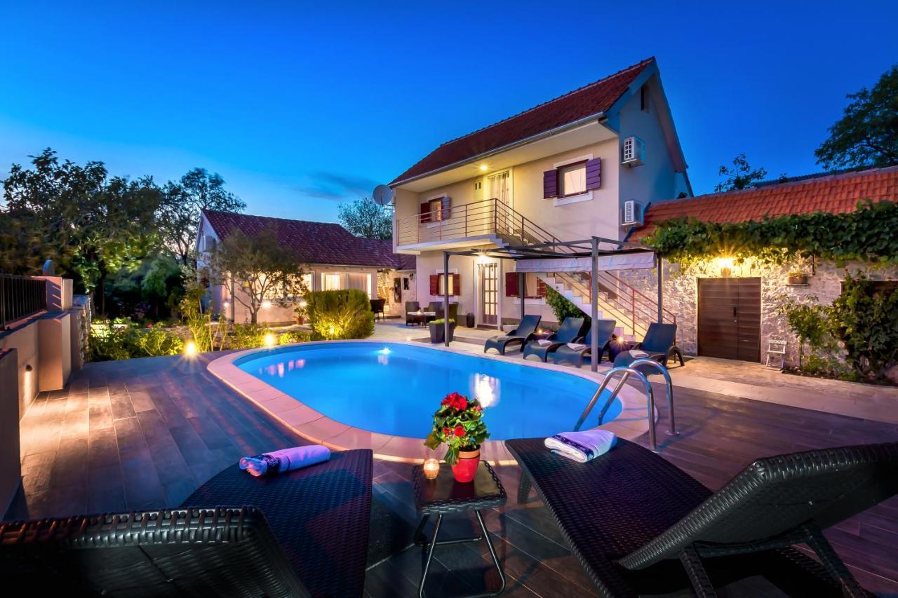 Holiday Home Rosko Skradin Εξωτερικό φωτογραφία