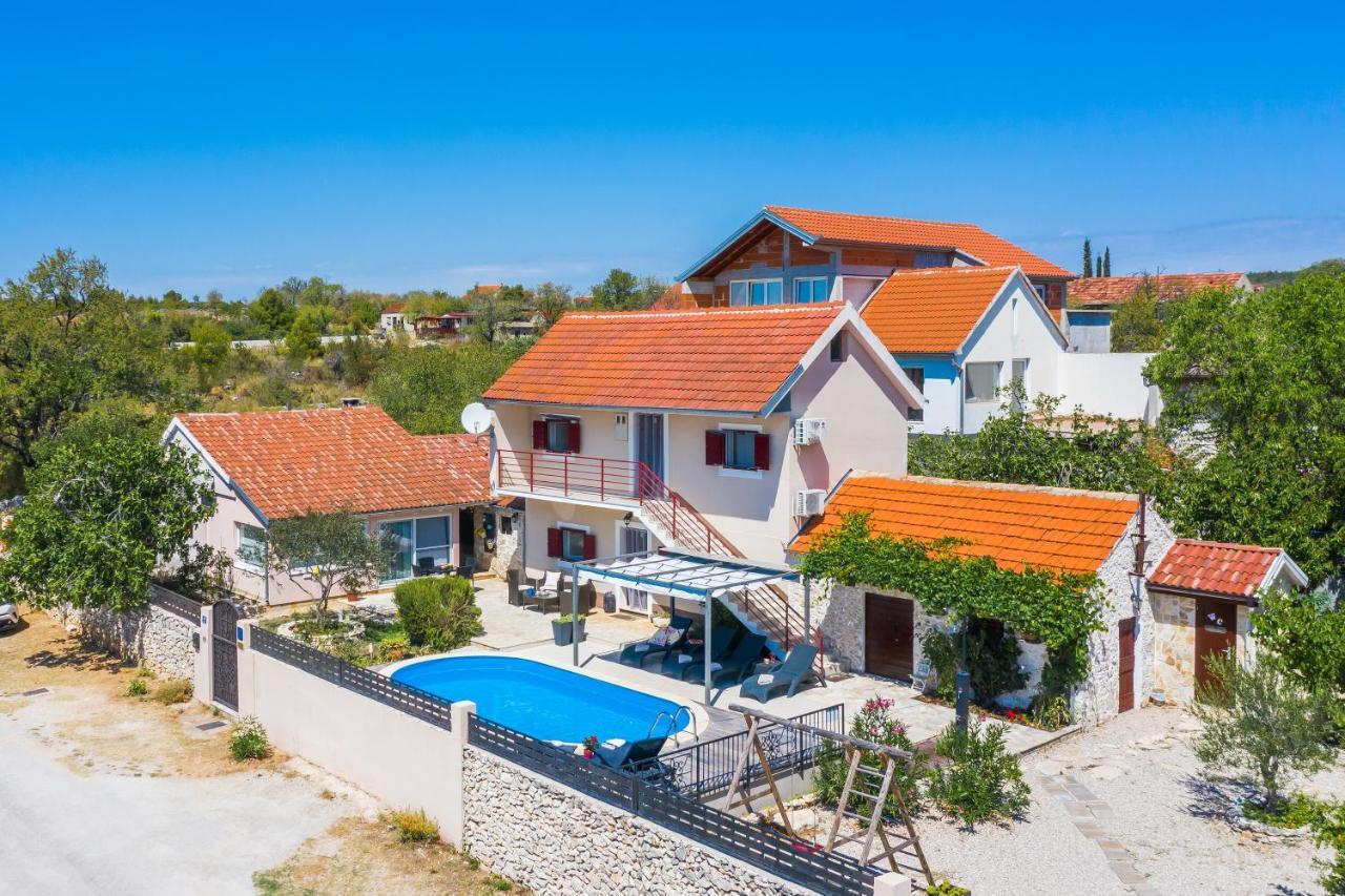 Holiday Home Rosko Skradin Εξωτερικό φωτογραφία