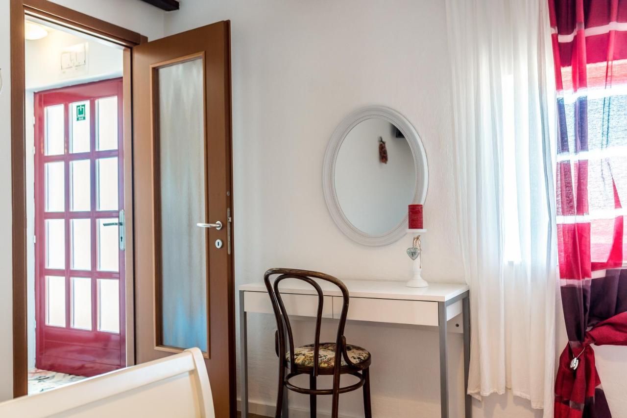 Holiday Home Rosko Skradin Εξωτερικό φωτογραφία