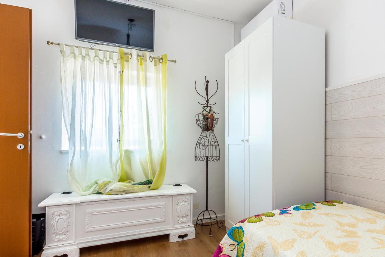 Holiday Home Rosko Skradin Εξωτερικό φωτογραφία