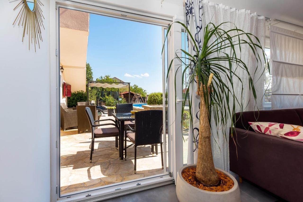 Holiday Home Rosko Skradin Εξωτερικό φωτογραφία