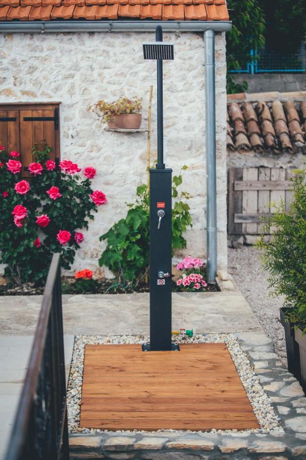 Holiday Home Rosko Skradin Εξωτερικό φωτογραφία